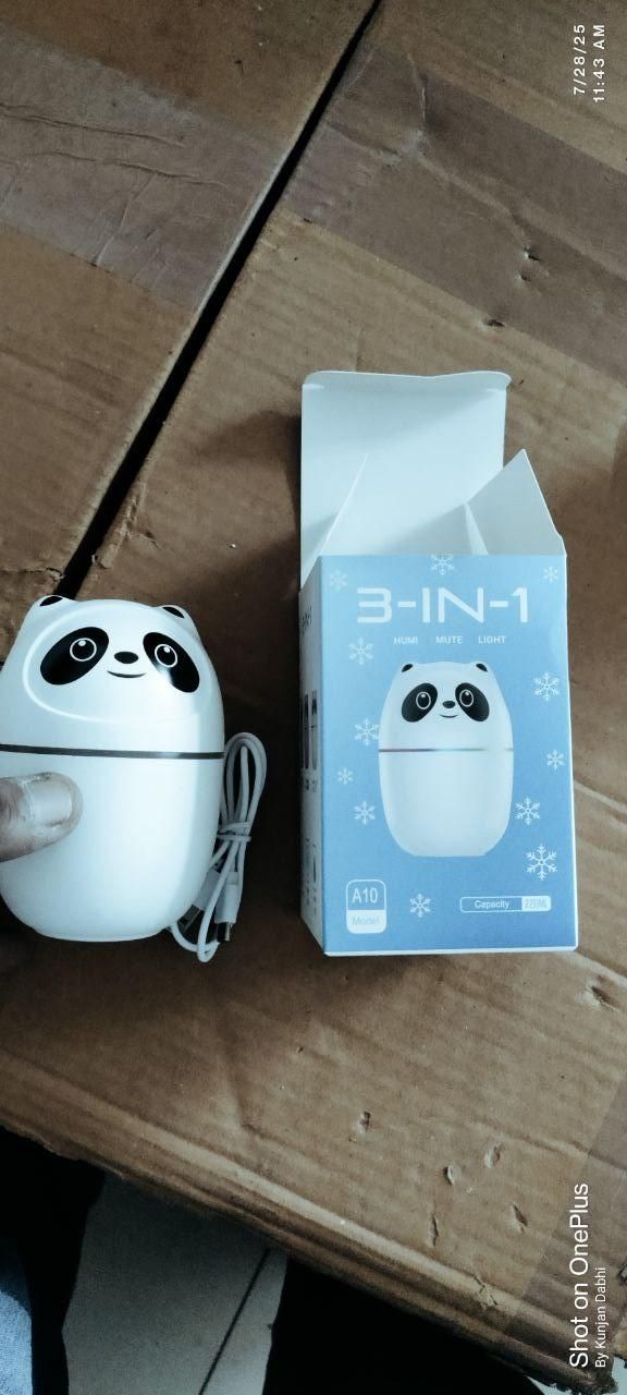 Cool mist panda humidifier