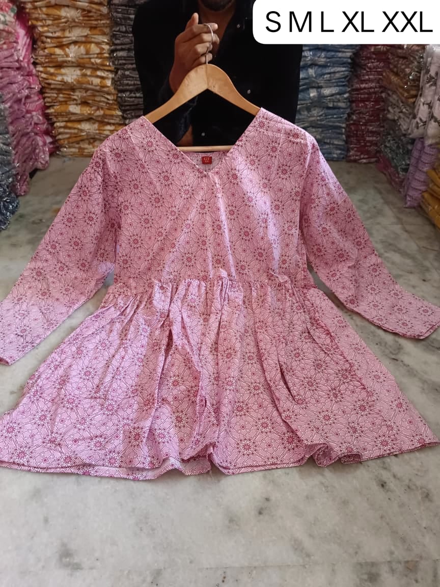 Women's Light Pink Geometric Print Cotton Frock Style Short Kurti