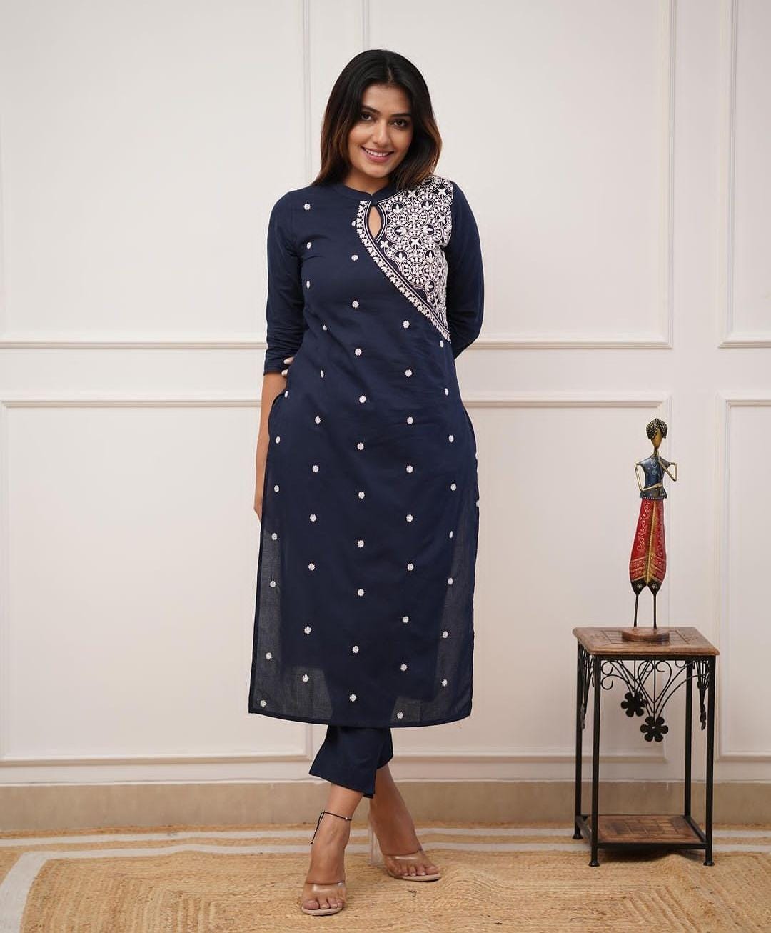 Women's Classy Rayon Kurti Set