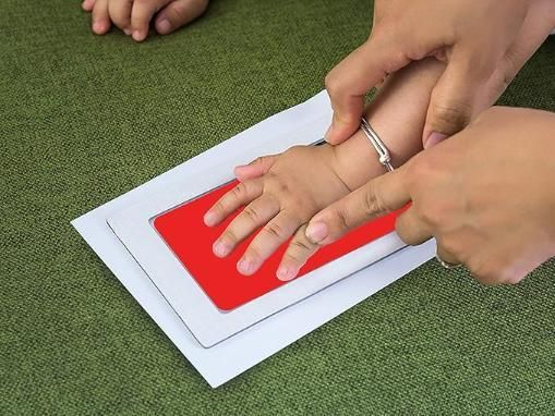 Inkless Baby Hand & Footprint Keepsake Kit