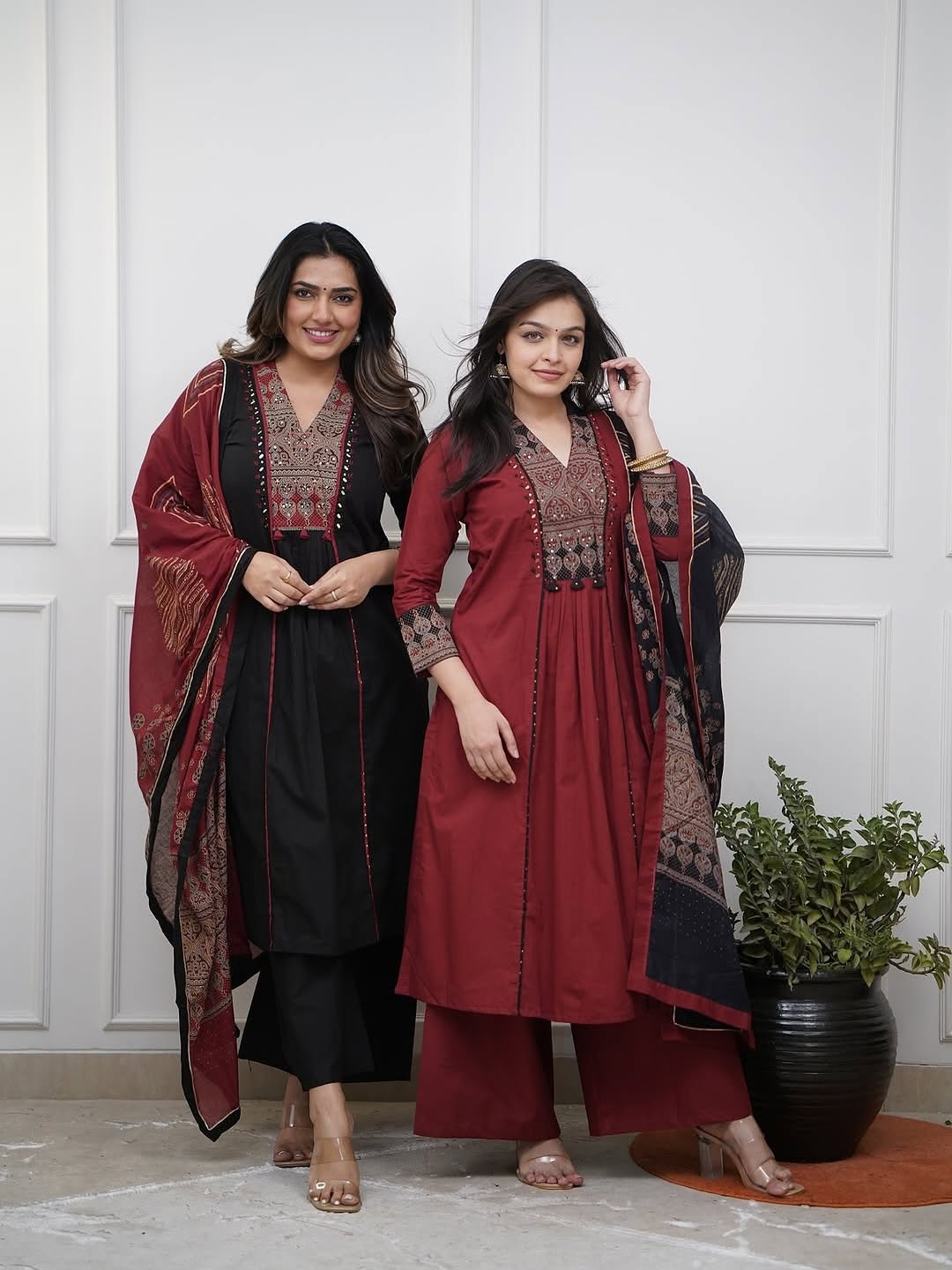 Women's Mirror Work Flared Anarkali Kurta Set