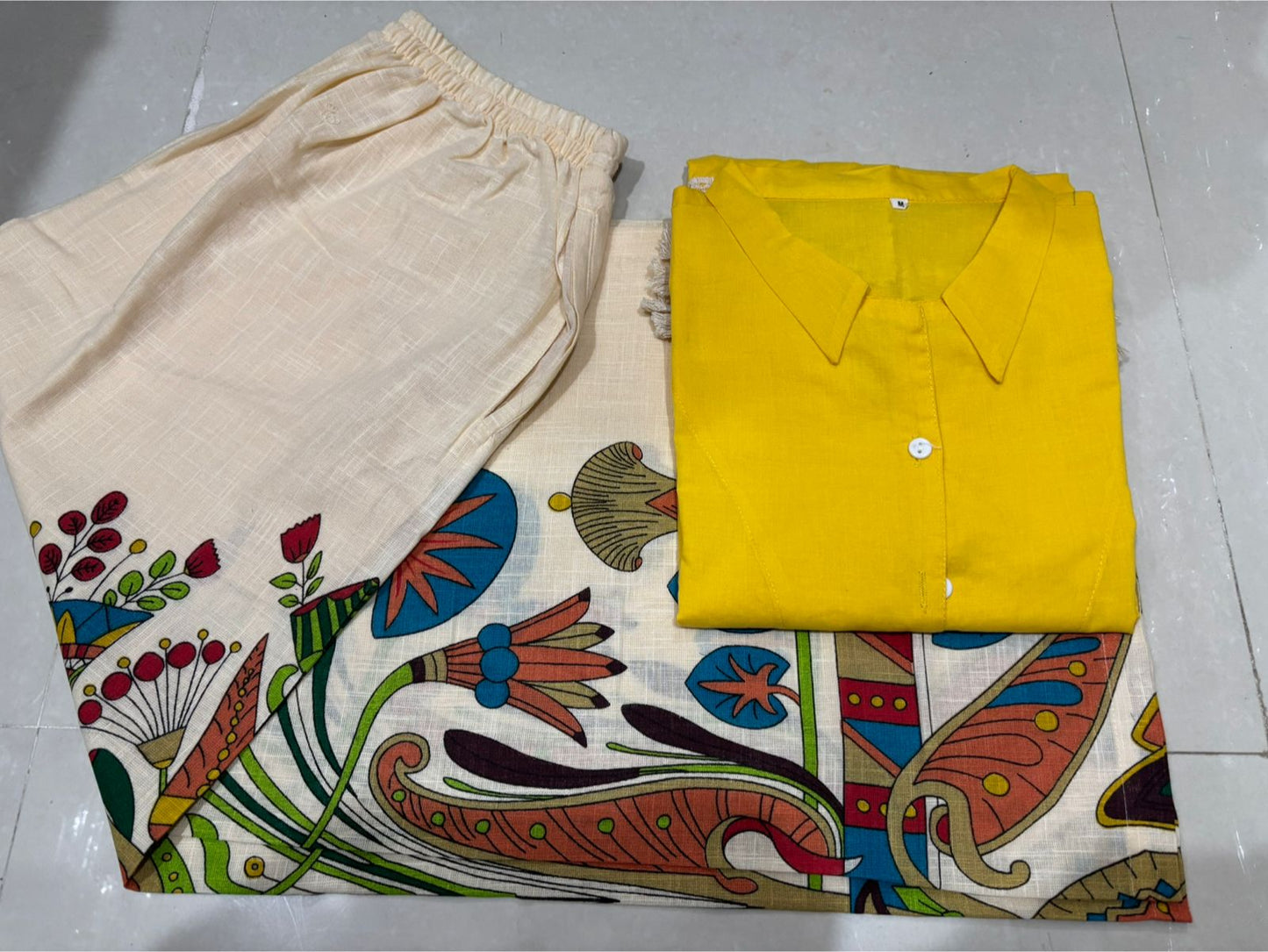 Lace Tunic Top & Artistic Printed Palazzo