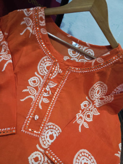 Women's Discharge Print Cotton Kurta Set with Mulmul Dupatta