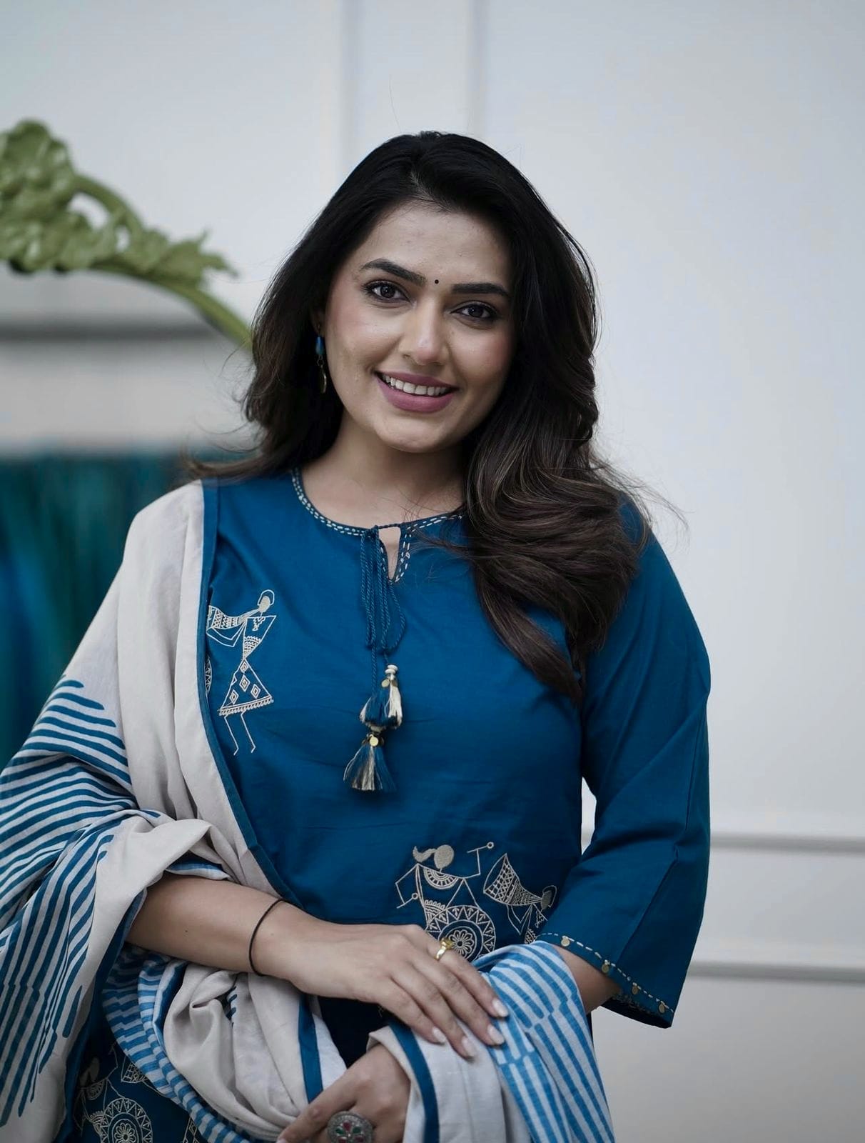 Women's Warli Art Embroidered Cotton Kurta Set