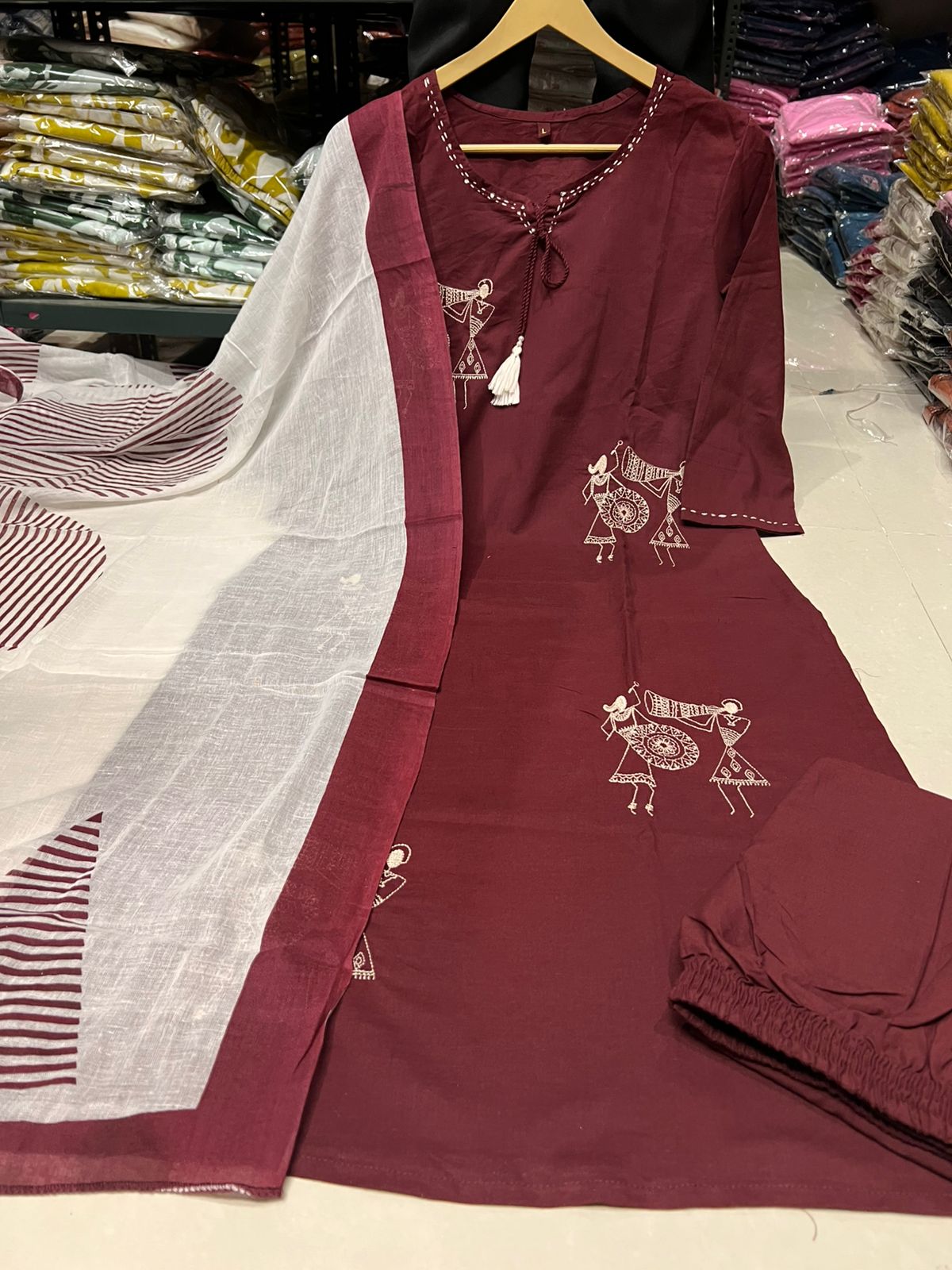 Women's Warli Art Embroidered Cotton Kurta Set