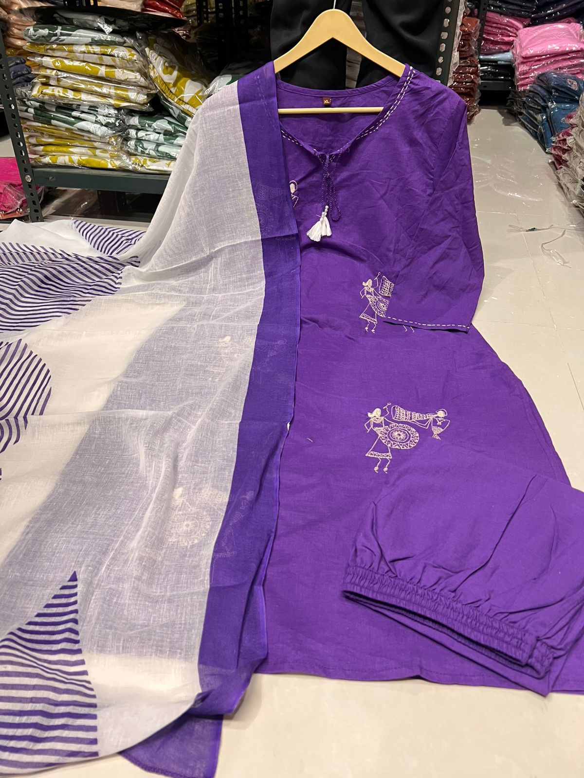 Women's Warli Art Embroidered Cotton Kurta Set