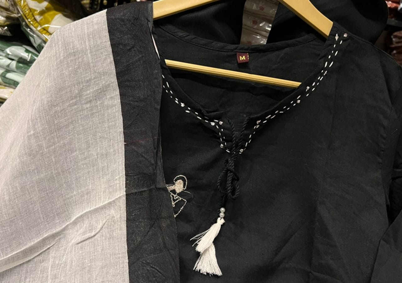 Women's Warli Art Embroidered Cotton Kurta Set