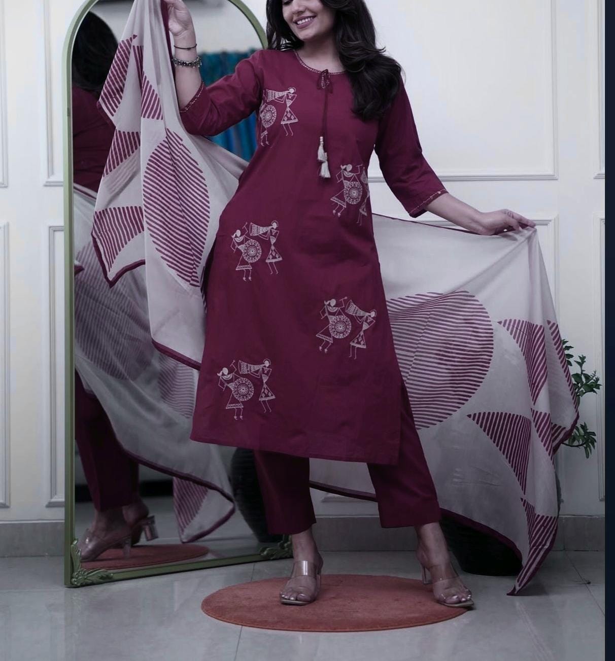 Women's Warli Art Embroidered Cotton Kurta Set