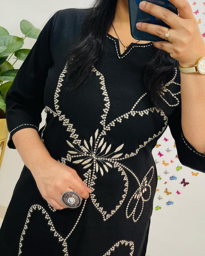 Women's Cotton Kurti Pant Set with Floral Embroidery & Tagai Work