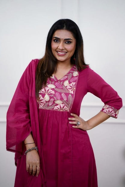 Women's Embroidered Natra Cut Cotton Kurta Set