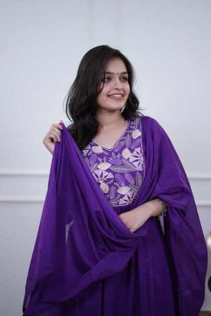 Women's Embroidered Natra Cut Cotton Kurta Set