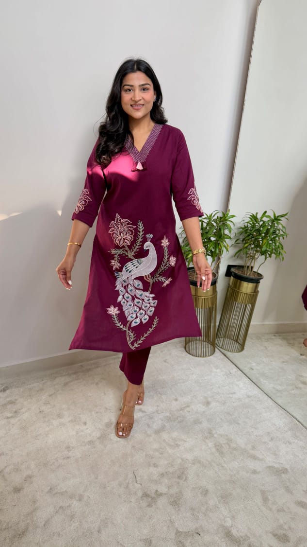 Women's Cotton Kurti Set with Exquisite Peacock Embroidery